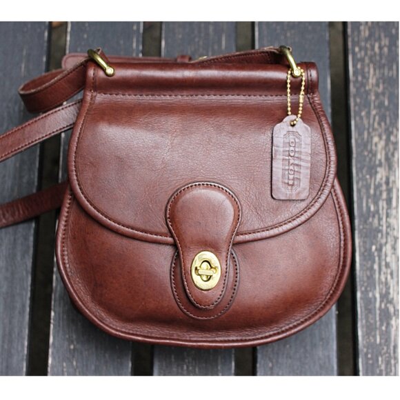 Coach Vintage - Post Pouch 9906 in Mahogany, Top Bar Style, USA 80s 90s - Picture 1 of 16